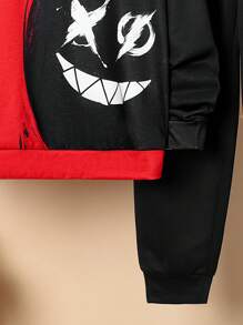 SHEIN Tween男童舒適鬆身連帽衫和運動長褲套裝,印花圖案 - 紅色 - 查看 3