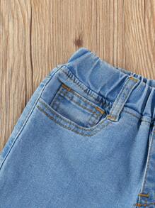 SHEIN Vintaside Kids 男孩通用中性休閒燈色洗水完全彈性腰平口袋牛仔褲 - 淺色水洗藍 - 查看 5