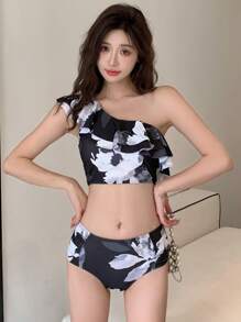 DAZY Conjunto de bikini de una sola hombro floral negro y blanco para verano y vacaciones en la playa, con volantes, traje de baño tipo tankini