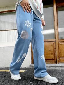 Manfinity Hypemode Men's Snowflake & Skeleton Printed Straight Leg Jeans