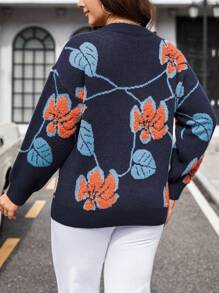 Calvaya Kích thước lớn Của phụ nữ Thêu hoa Vòng cổ Áo len Với Khăn tắm Thiết kế - Xanh đậm - Xem 2