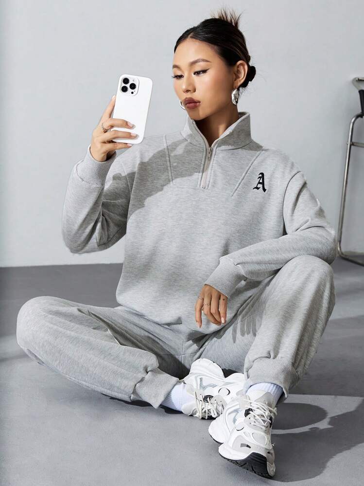 ロゴ フード付きスウェットグレー セットアップスカート SHEIN 