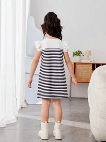 SHEIN 女童運動甜美針織條紋洋裝 - 白色 - 查看 2