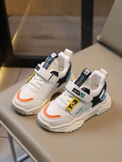 حذاء رياضي عادي سميك للأطفال في مرحلة ما قبل المدرسة بنمط الأبجدية الحروف، زوج واحد