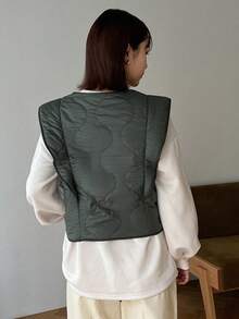 FRIFUL 女式無袖絎縫短襯墊大衣 - 綠色 - 查看 2