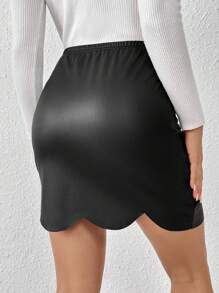 SHEIN Frenchy Shell Edge Decorated Pu Leather Skirt Winter Elegant Black - Black - View 2