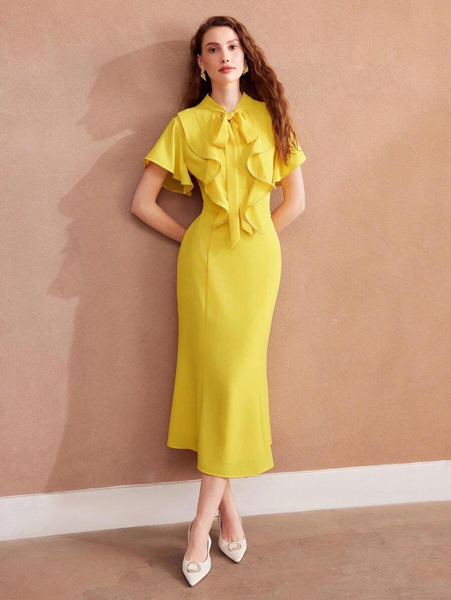 MOTF PREMIUM 女款編織領帶荷葉邊連衣裙