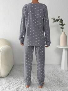 SHEIN Cottnline Heart & Letter Embroidery Flannel PJ Set - Light Grey - View 2