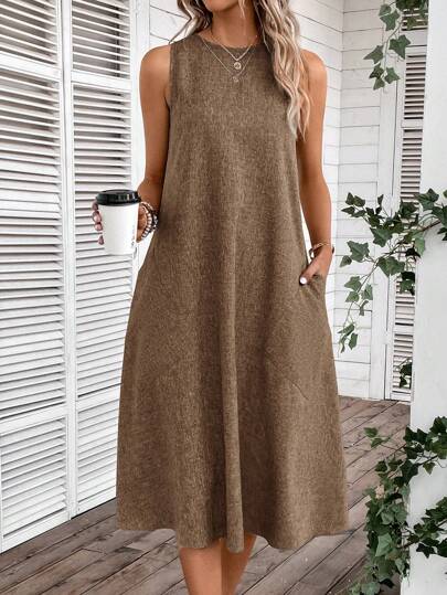 EMERY ROSE Women's Round Neck Sleeveless Dress With Hidden Pockets