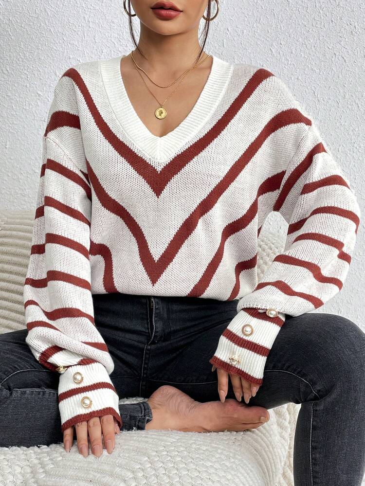 Women's Long Sleeve Oversized V-neck Sweater With Herringbone Pattern