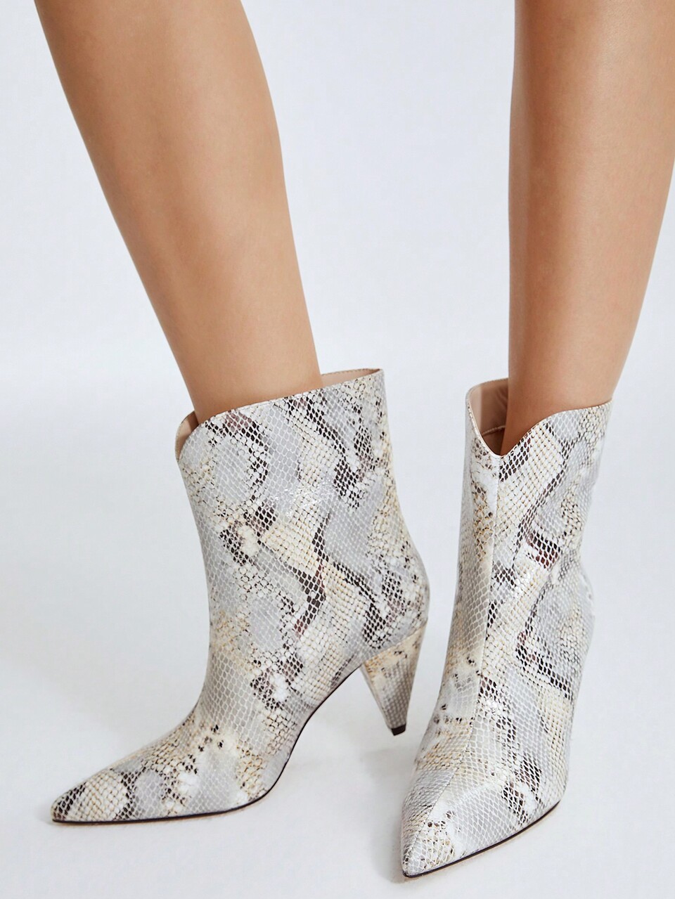 MOTF HEELED POINTY TOE REPTILE BOOTIES