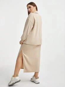 SHEIN Essnce Của phụ nữ Kích thước lớn Lỏng lẻo phù hợp Thả vai Áo thun Và Bộ váy , Màu thuần - Màu be - Xem 2