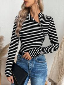 SHEIN LUNE 女士條紋拉鍊短袖t恤 - 黑與白 - 查看 1