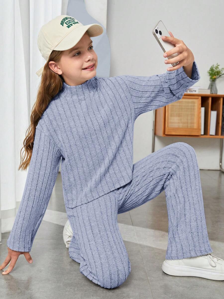 SHEIN 少女鈕釦純色針織立領寬鬆t恤和寬腿褲套裝 - 淺藍色 - 查看 1