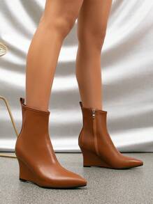 CUCCOO BIZCHIC Botas cuña tacón