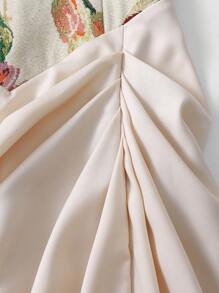 SHEIN Unity 花卉印花細肩帶連衣裙 - 米色 - 查看 5