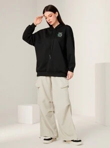 Seusyu Women's Graphic Hooded Sweatshirt With Drawstrings - Black - View 5