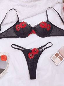 Women's Floral Embroidery Mesh Sexy Lingerie Set - Black - View 3