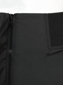 SHEIN Unity Flap Pocket Contrast Split Front Skirt - Black - View 9