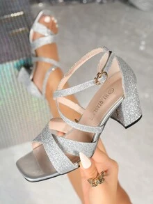 女士新款春夏銀色開放式腳趾交叉綁帶粗跟涼鞋,帶有扣細節 - 銀色 - 查看 5