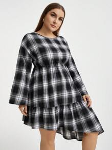 SHEIN Essnce Women's Plus Size Plaid Dress With Drawstring Waist, Bell Sleeve And Ruffled Hem