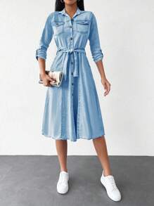 SHEIN Cottnline فستان دنيم جيب قلاب اكمام بشريط ملتف حزام - أزرق فاتح - مشاهدة 2