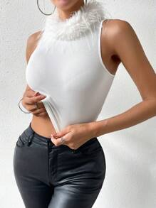 SHEIN Privé 女性拼接毛絨針織背心 - 白色 - 查看 3