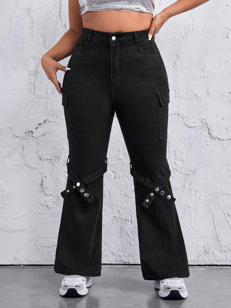Women's Plus Size Flap Pockets Flare Jeans