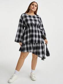 SHEIN Essnce Women's Plus Size Plaid Dress With Drawstring Waist, Bell Sleeve And Ruffled Hem