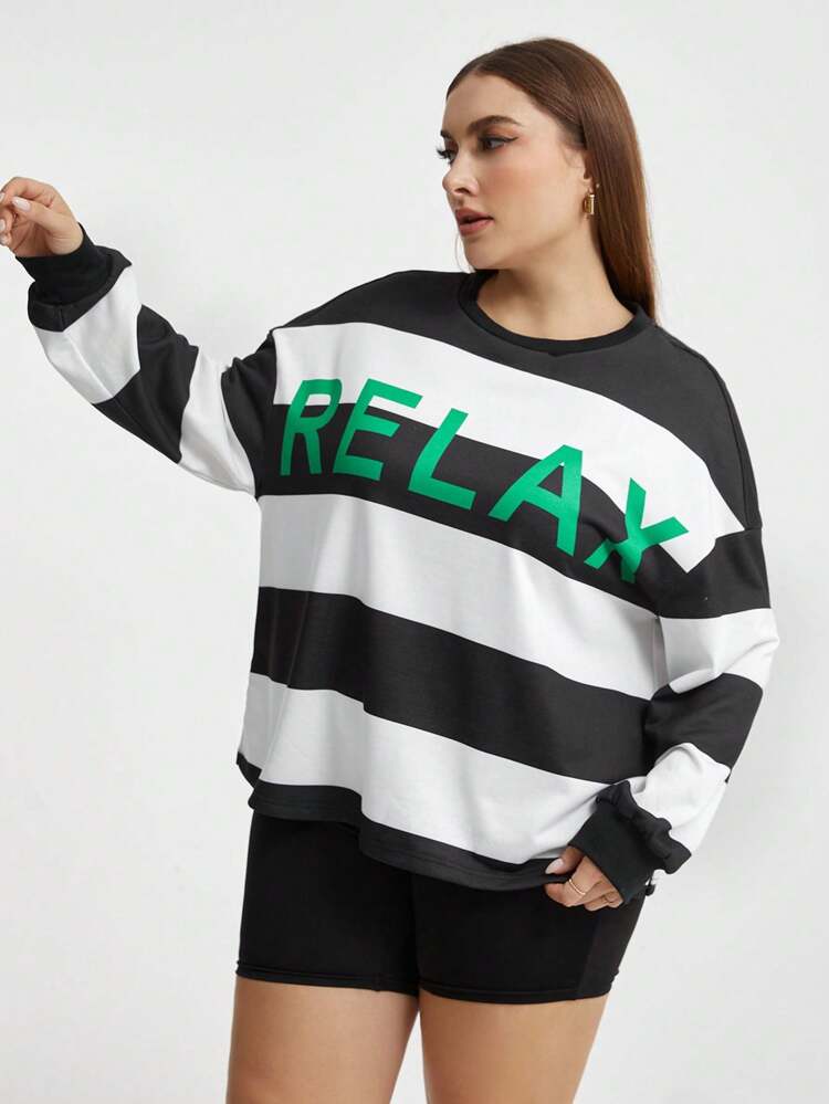 Plus Size Letter Print Crew Neck T-Shirt
