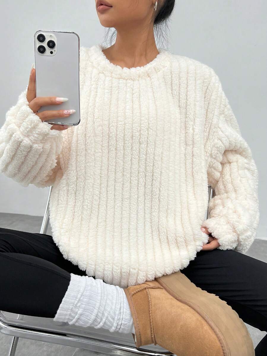 SHEIN EZwear 春季连衣裙纯色落肩泰迪运动衫，女士冬季休闲长袖圆领超大常规白色落肩套头衫女式连帽衫，长袖上衣 - 白色 - 查看 1