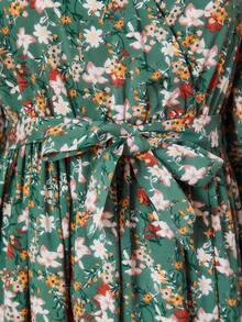 SHEIN Váy dài thường ngày cổ chữ V in hoa dệt cho bé gái tuổi teen - Màu xanh Bạc hà - Xem 3