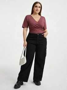 SHEIN Essnce Women's Plus Size V-neck Ruched T-shirt - Burgundy - View 4