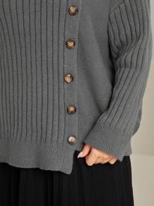Mulvari Của phụ nữ Kích thước lớn Cổ cao Áo len Với nút Chỉnh trang - Xám - Xem 4