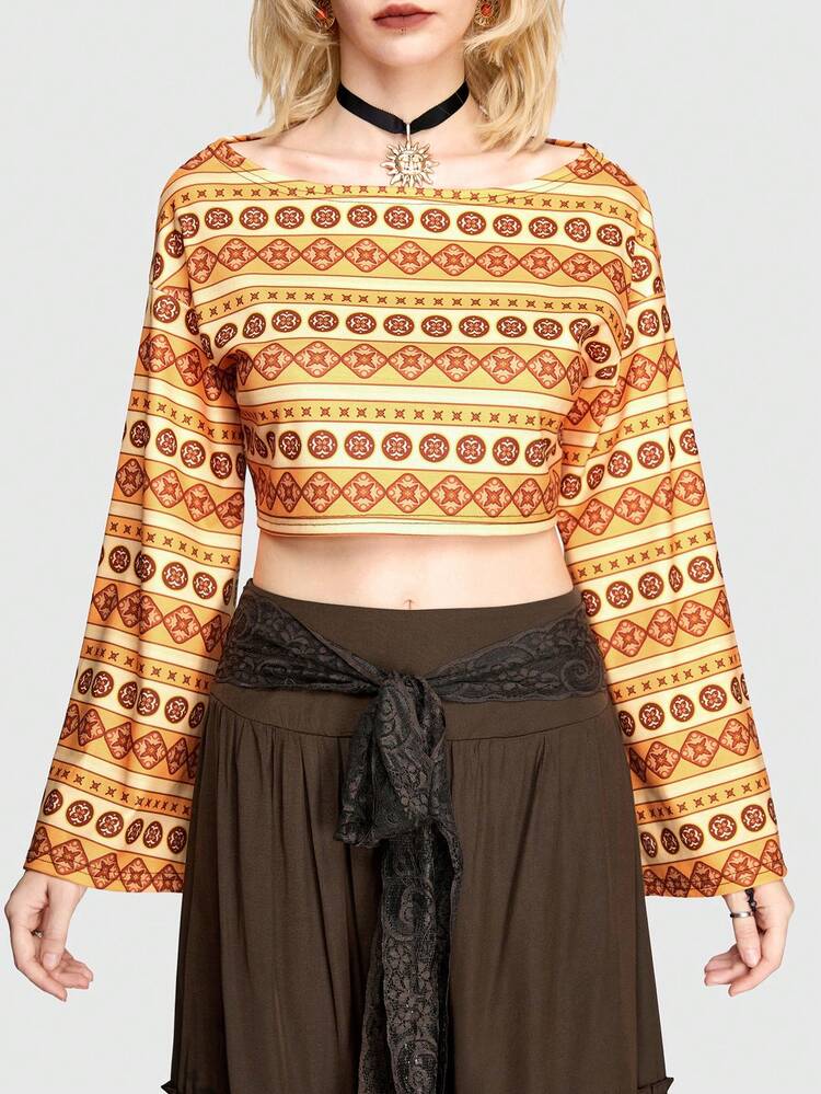 Women's Geometric Pattern Bell Sleeve T-shirt