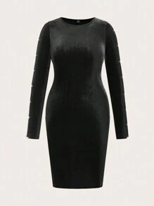 SHEIN Clasi Plus Button Detail Velvet Bodycon Dress - Black - View 1