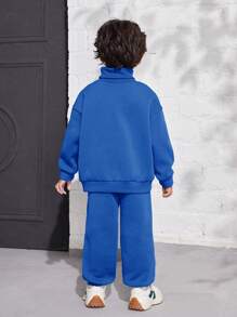 SHEIN 2 件装年轻男孩宽松字母印花高领运动衫和裤子套装，羊毛，加厚 - 藍色 - 查看 2