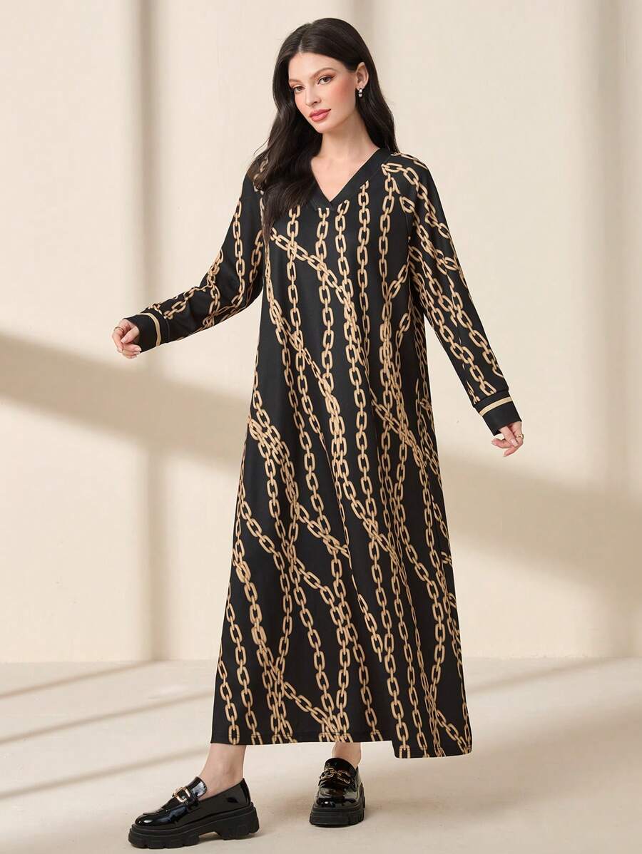 Mulvari Women's Chain Print V-Neck Arabian Dress - Multicolor - View 1