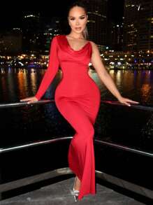 SHEIN SXY Víspera De Año Nuevo, Navidad Vestido Rojo De Una Sola Banda Atractivo Y Elegante Para Mujer Con Escote En V - Rojo - Ver 2