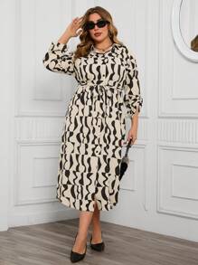 SHEIN LUNE 女款大尺寸印花扣環前捲袖連身裙 - 彩色 - 查看 1