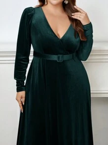 SHEIN Belle Kích thước lớn Của phụ nữ Ống tay áo Đầm Party Với Thắt Lưng ( Công nghiệp nặng Phong cách ) - Màu xanh lá cây đậm - Xem 3