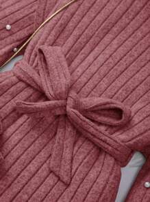 SHEIN 適用於街頭的Tween女孩簡約純色針織半高領長袖連身裙帶腰帶