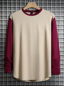 Manfinity Sport Streetwear Men's Long Sleeve Sport T-Shirt With Slogan Print And Color Block Design Long Sleeve Shirt