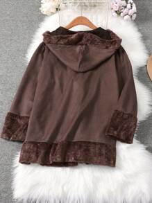 Flirla 女款大尺碼連帽大衣,附毛絨袖、扣環和牛角扣 - 咖啡棕 - 查看 2