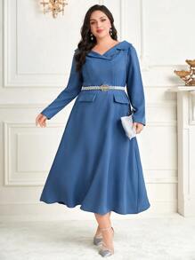 Modelyn Kleid Mit Langen Ärmeln In Übergröße Und Flip-detail Ohne Gürtel - Blau - Übersicht 3