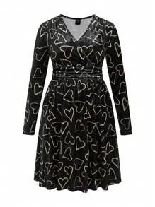 Marina Oliveira Plus Size Women's Heart Pattern Print Dress With Waistline Pleats - Black - View 1