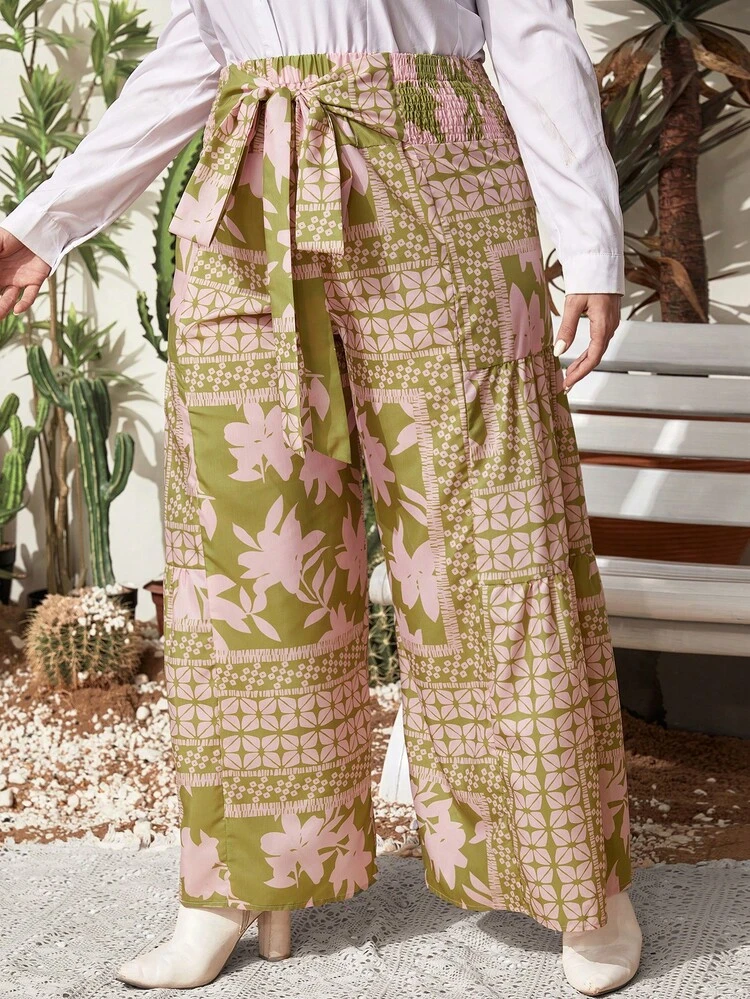 Women's Plus Size Floral & Geometric Printed Belted Pants