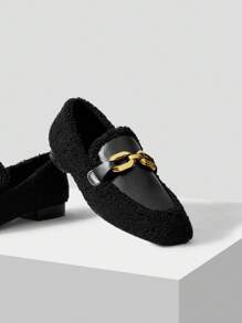 MOTF PREMIUM CHAIN DECOR WOMEN'S FLAT HEEL SHOES WITH FURRY DECORATION - Black - View 4
