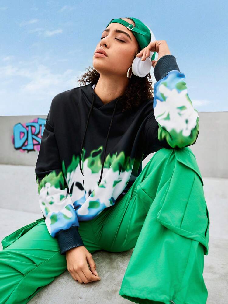 Unisex Hip Hop Flame Printed Sweatshirt With Drop Shoulder Design