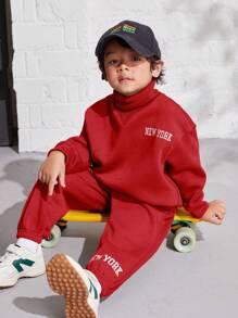 SHEIN 年輕男孩鬆身學院風高領字母印花運動帽衫和長褲套裝 - 紅色 - 查看 3
